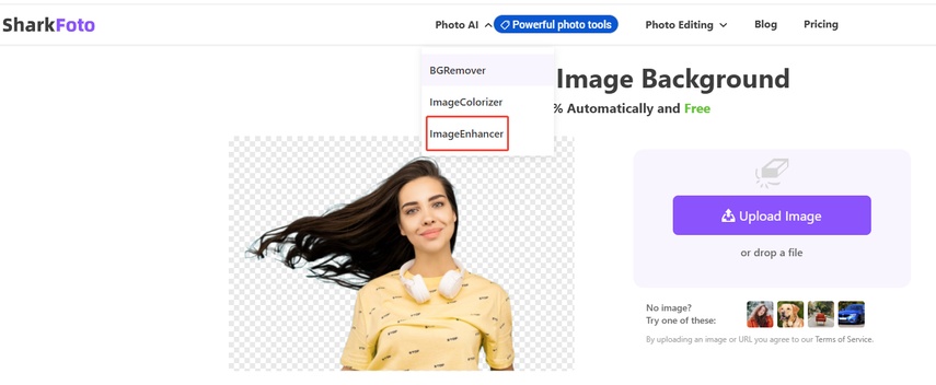 Interface do SharkFoto mostrando o botão de upload para aprimoramento de GIF